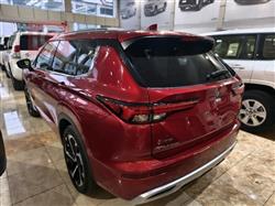 ميتسوبيشي اوتلاندر